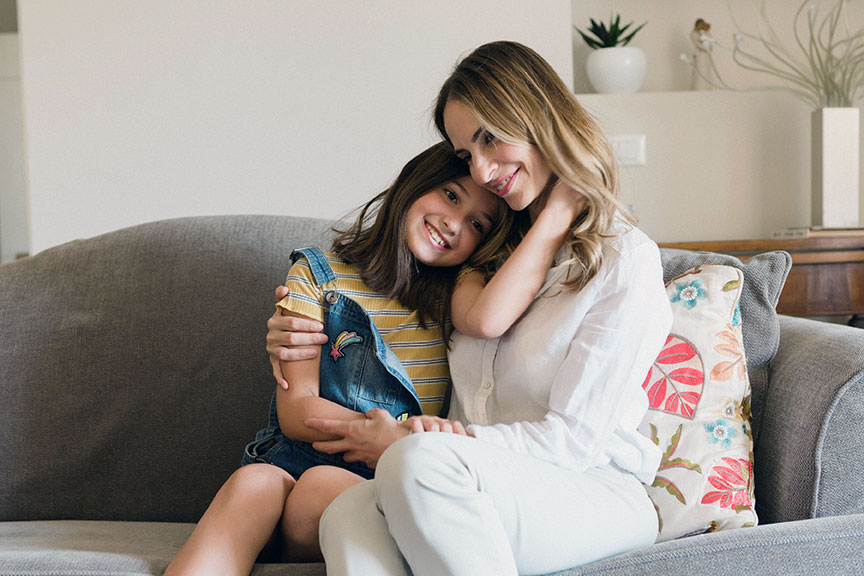 Dott.ssa Chiata Moreschi a casa con la figlia